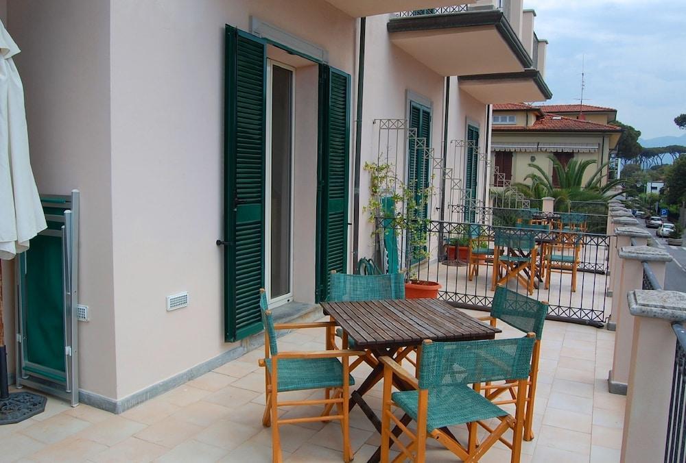 Riviera Residence Marina di Pietrasanta Luaran gambar