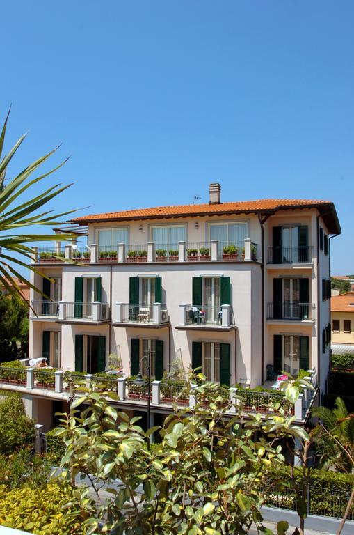 Riviera Residence Marina di Pietrasanta Luaran gambar